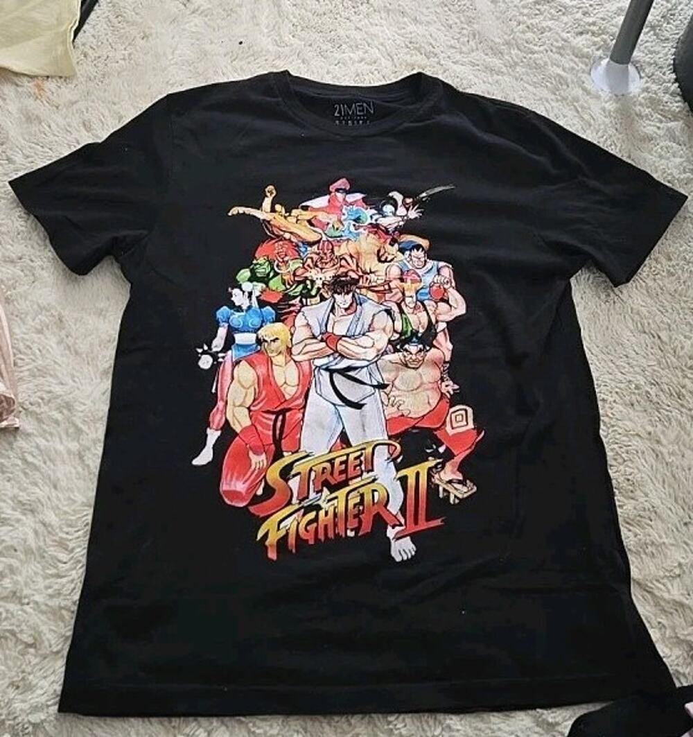 STREET FIGHTER II T SHIRT Retro Capcom Arcade Video Game Choose Fighter Adult M